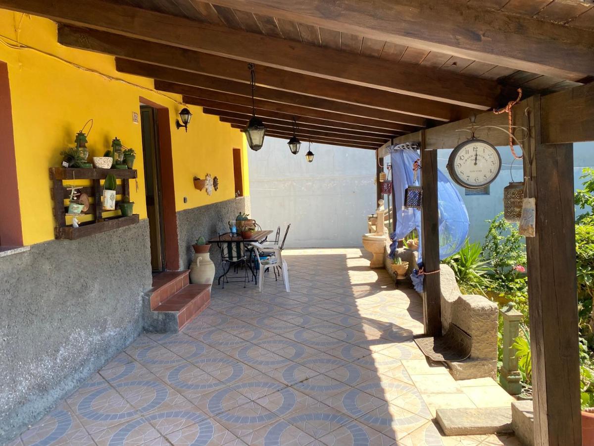 Casa Vacanza Sa Dommu De Teresa Nebida Zewnętrze zdjęcie